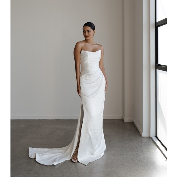Hera Collection Dresses & Skirts - Hera Couture Argent Gown